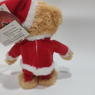 الغناء والمشي دب عيد الميلاد مع الموسيقى والحركة